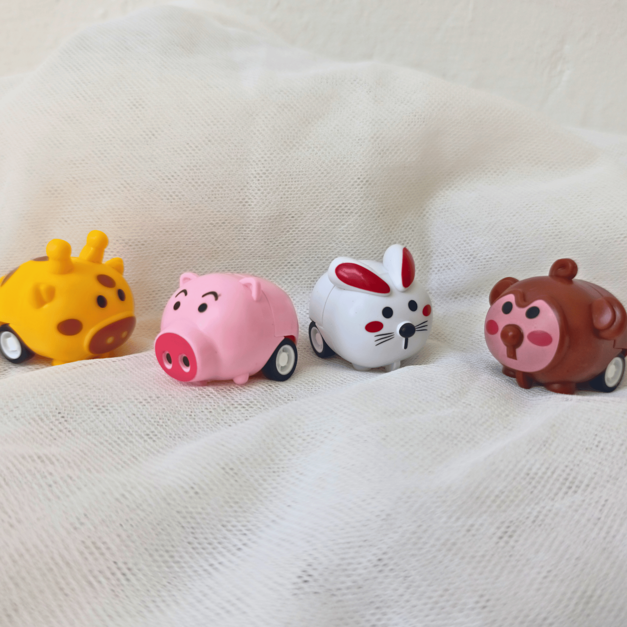 Fun Animal pull-back car toy